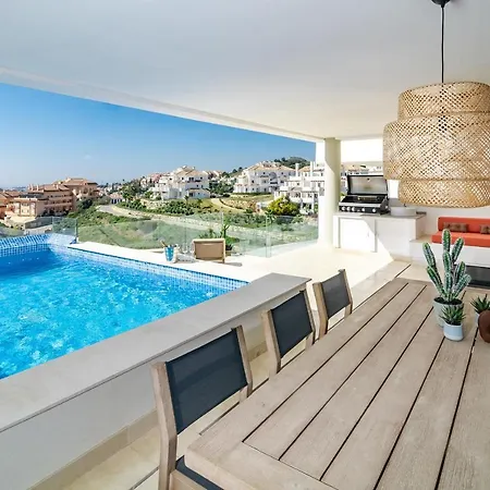 Apartment Lmr- Luxury Apartment, Private Pool, Stunning View, Families Only, *